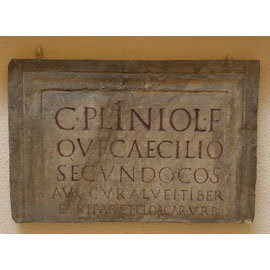 Epigrafe di Plinio il Giovane