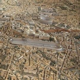 Plastico di Roma Imperiale. Panoramica con Aventino, Circo Massimo, Palatino, Acquedotto Neroniano e Anfiteatro Flavio