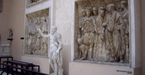 Museo della Civiltà Romana - Sala XII: Traiano e Adriano